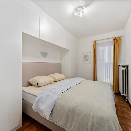 Apartment Marina With Sun Terrace Blankenberge